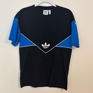 NWOT Adidas Men's Black and Blue T-Shirt